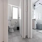 Paula Center Apartman Zára