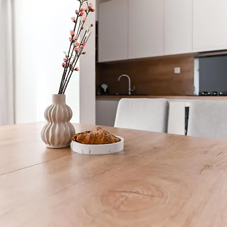 Paula Center Apartman