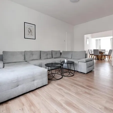 Apartment Paula Center