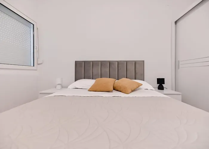 Paula Center * Zadar